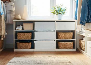 Storage bins