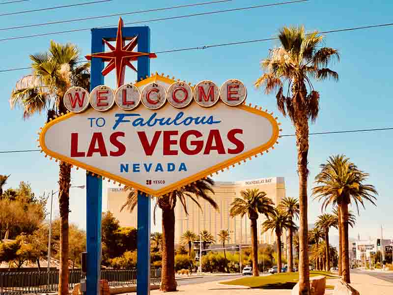 Welcome to Las Vegas sign